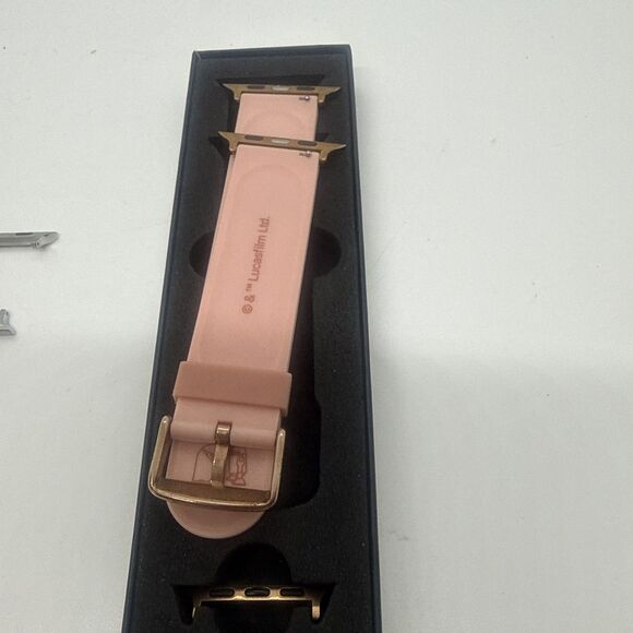 New Moby Fox Leia Organa Limited Edition Gold Edition Smartwatch Band main image 4